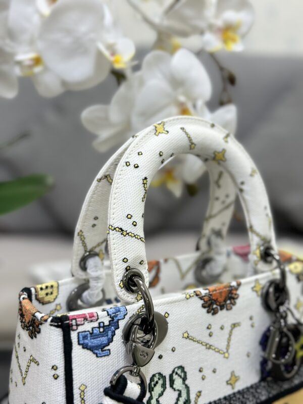Dior Medium Lady D-Lite bag
