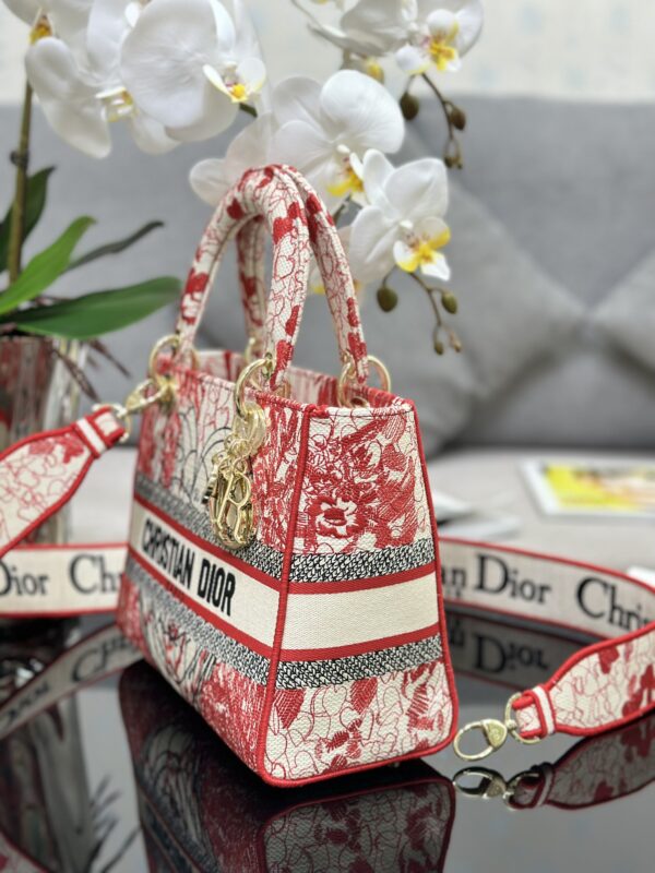 Dior Medium Lady D-Lite bag