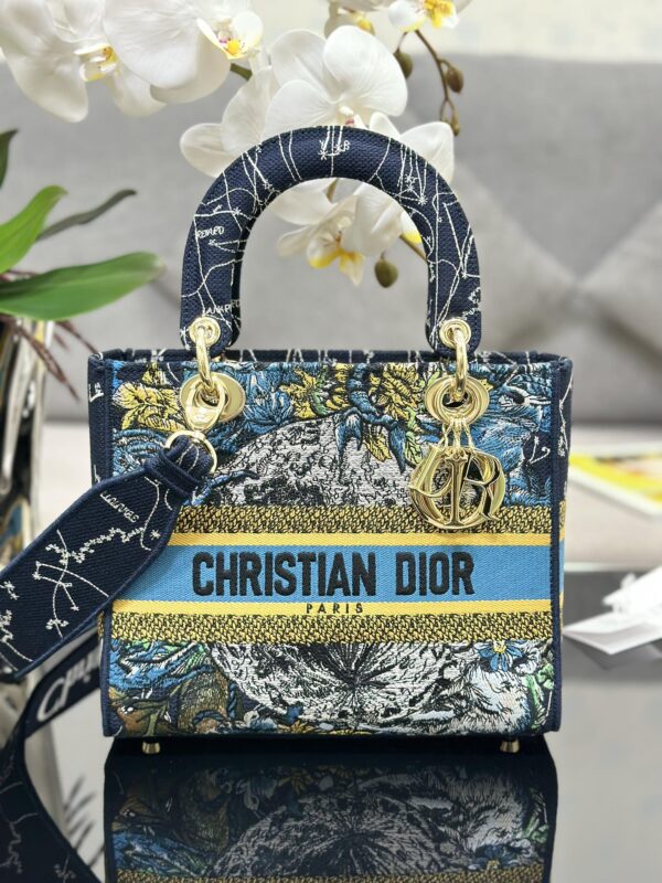 Dior Medium Lady D-Lite bag