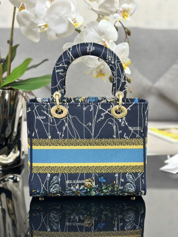 Dior Medium Lady D-Lite bag