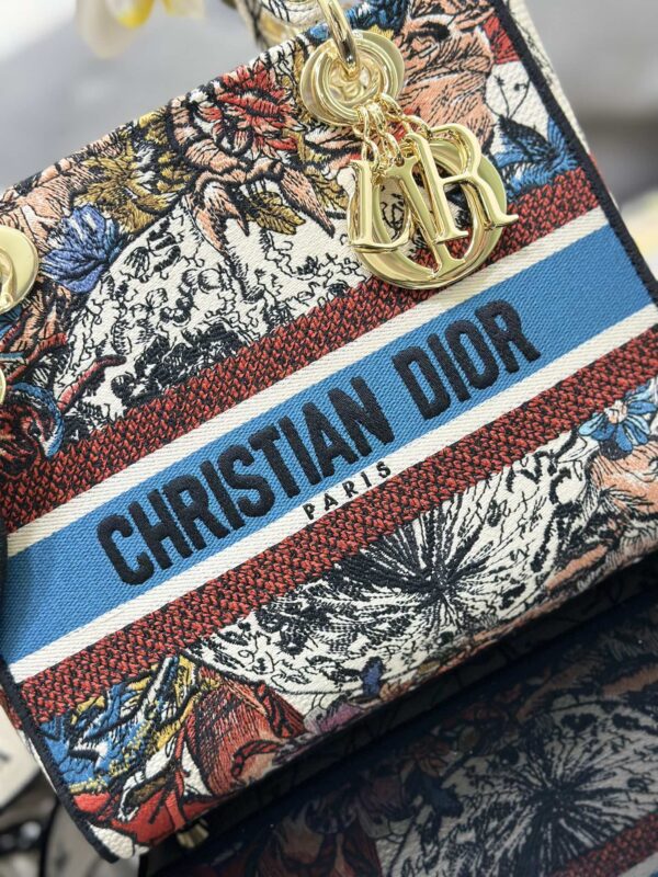 Dior Medium Lady D-Lite bag