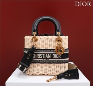 Dior Medium Lady D-Lite bag