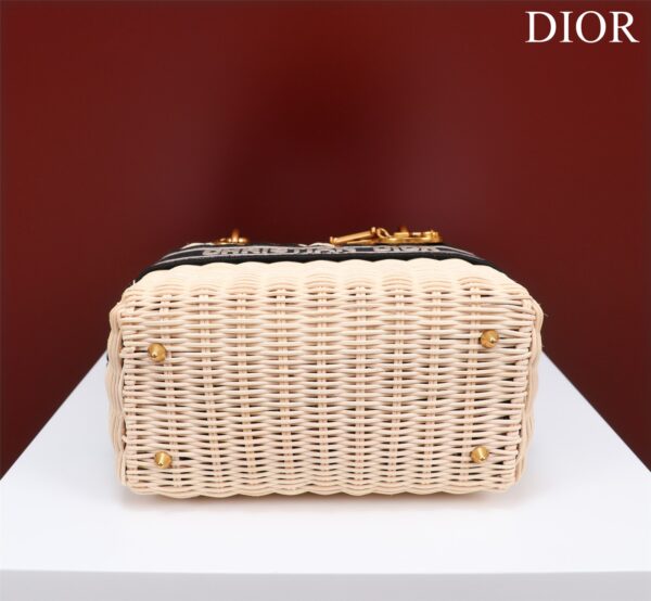 Dior Medium Lady D-Lite bag