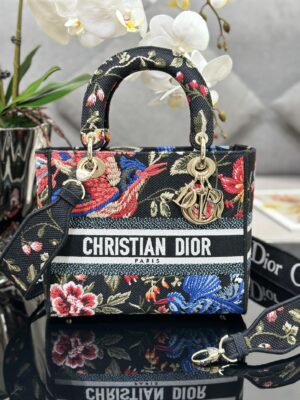 Dior Medium Lady D-Lite bag