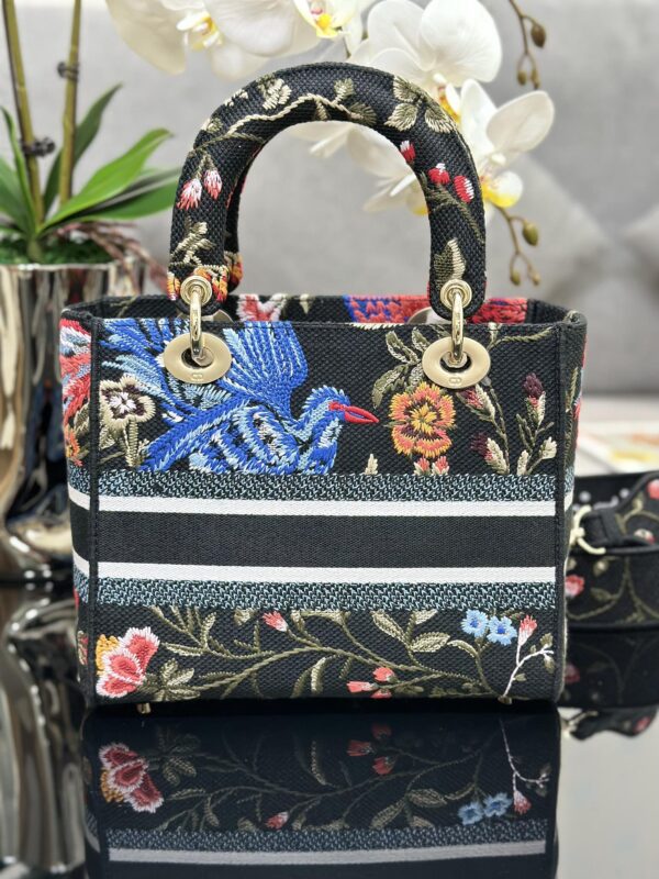 Dior Medium Lady D-Lite bag
