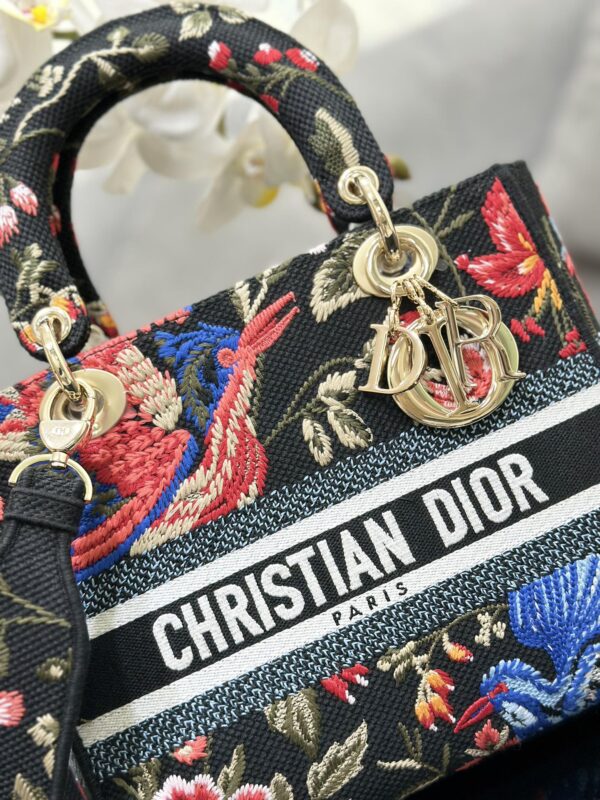 Dior Medium Lady D-Lite bag