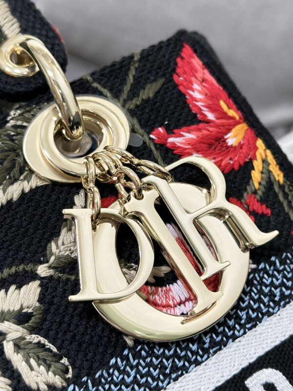 Dior Medium Lady D-Lite bag