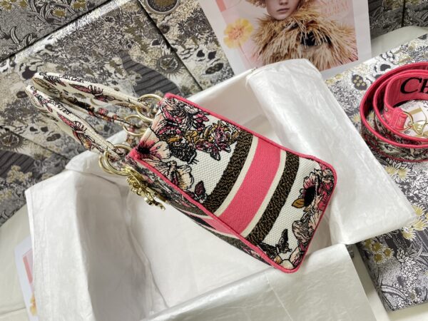 Dior Medium Lady D-Lite bag