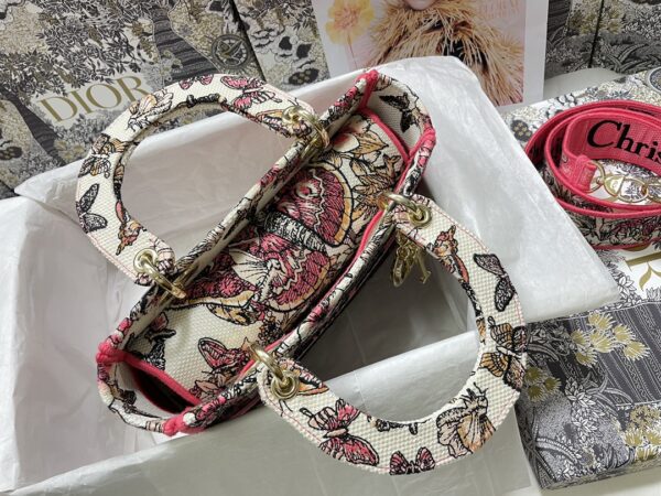 Dior Medium Lady D-Lite bag