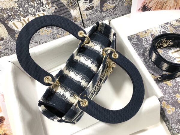 Dior Medium Lady D-Lite bag