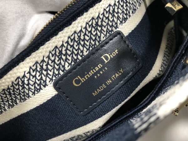Dior Medium Lady D-Lite bag