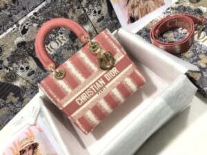 Dior Medium Lady D-Lite bag