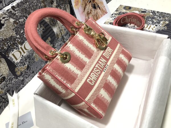 Dior Medium Lady D-Lite bag