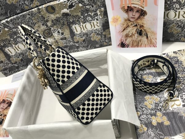 Dior Medium Lady D-Lite bag