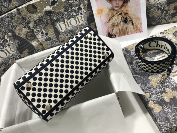 Dior Medium Lady D-Lite bag