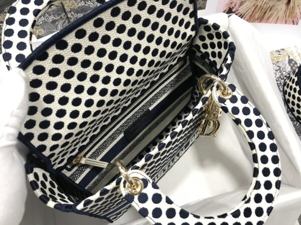 Dior Medium Lady D-Lite bag