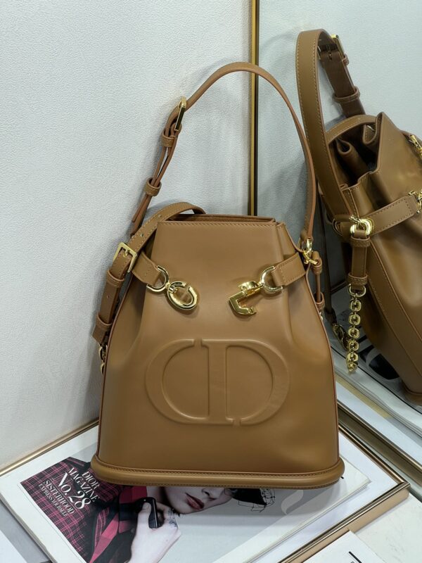 MEDIUM C’EST DIOR BAG