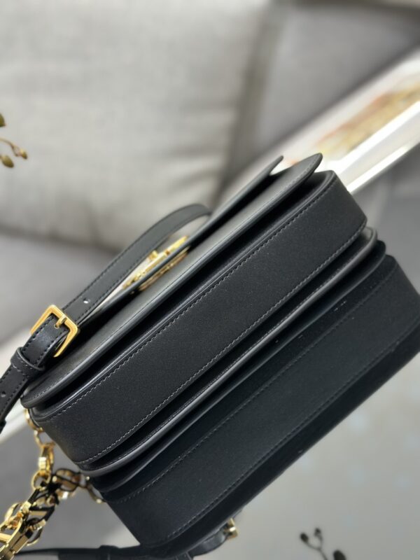 DIOR 30 MONTAIGNE AVENUE BAG