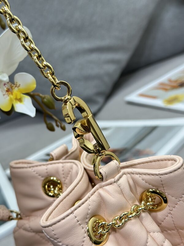 MEDIUM DIOR AMMI BAG