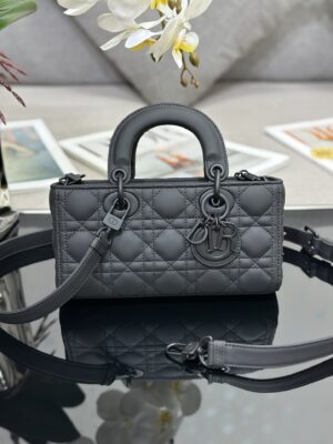 SMALL LADY D-JOY BAG