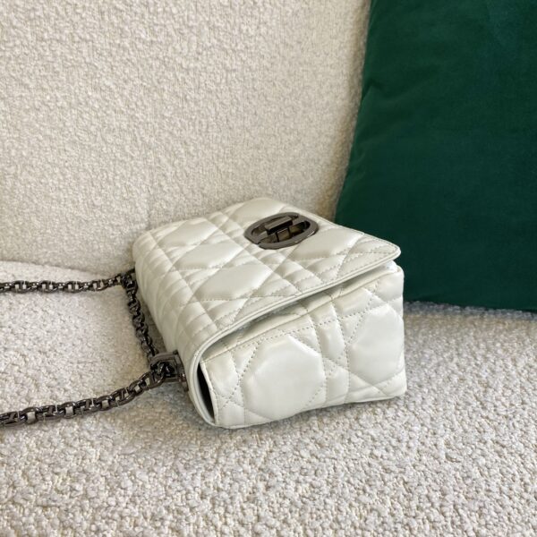 DIOR CD NEW CARO