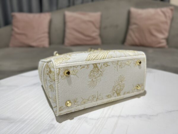 Dior Medium Lady D-Lite bag