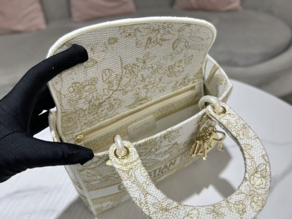 Dior Medium Lady D-Lite bag