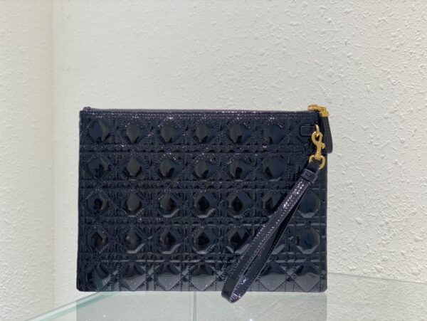 LARGE DIOR CARO DAILY POUCH