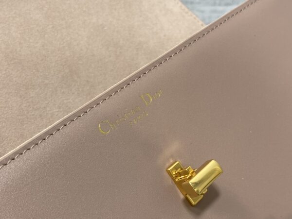 DIOR 30 MONTAIGNE AVENUE BAG
