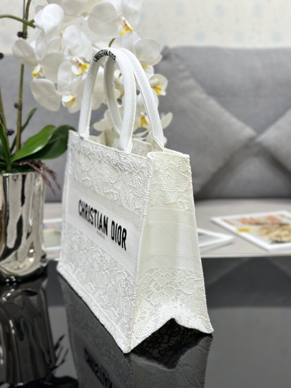 MEDIUM DIOR BOOK TOTE