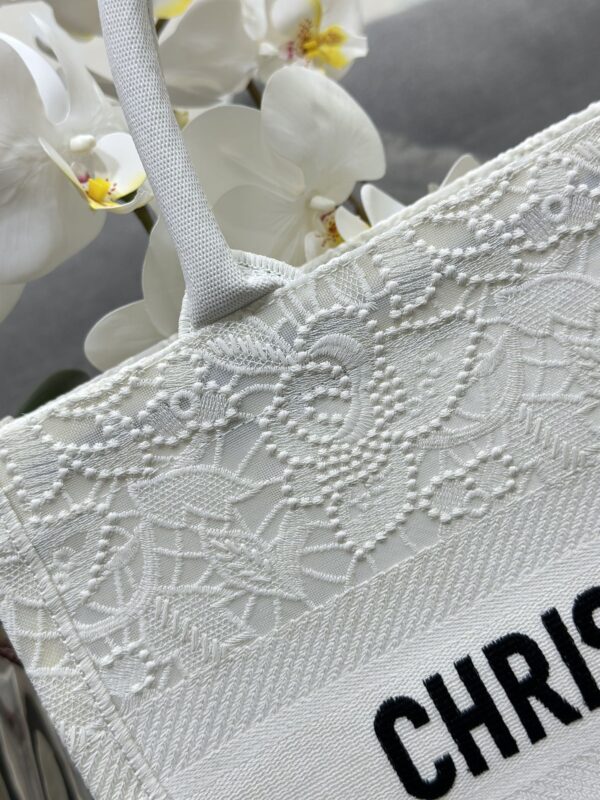 MEDIUM DIOR BOOK TOTE