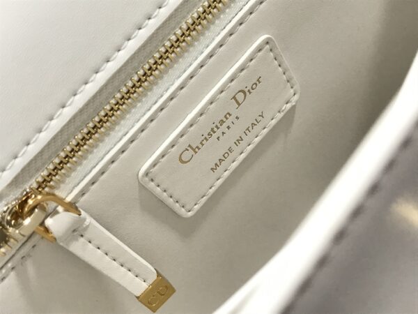 Dior 30 Montaigne