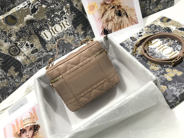 SMALL DIORTRAVEL VANITY CASE