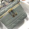 SMALL DIORTRAVEL VANITY CASE