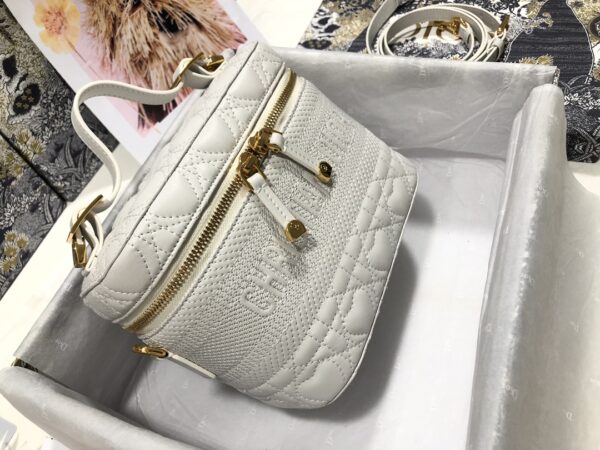 SMALL DIORTRAVEL VANITY CASE