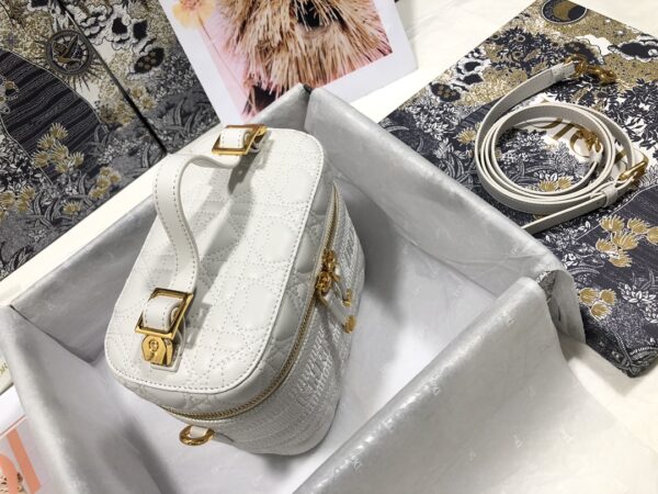 SMALL DIORTRAVEL VANITY CASE