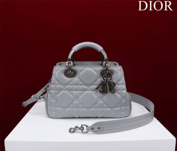 DIOR LADY 95.22