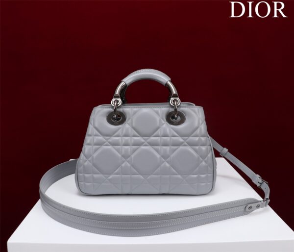DIOR LADY 95.22