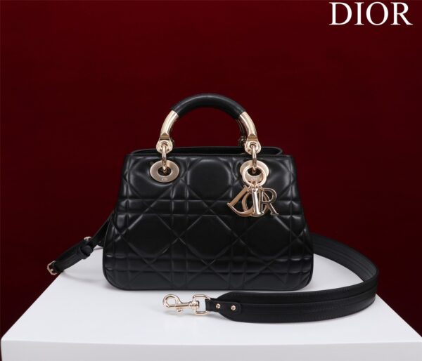 DIOR LADY 95.22