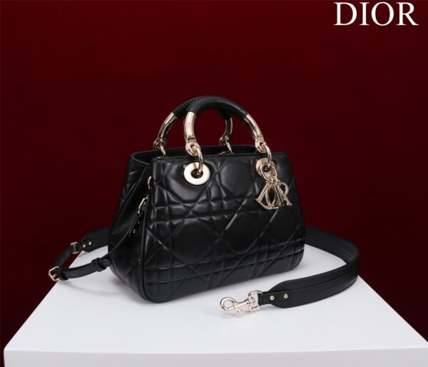 DIOR LADY 95.22