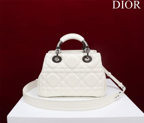 DIOR LADY 95.22