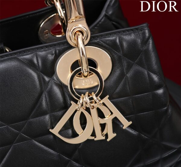 DIOR LADY 95.22