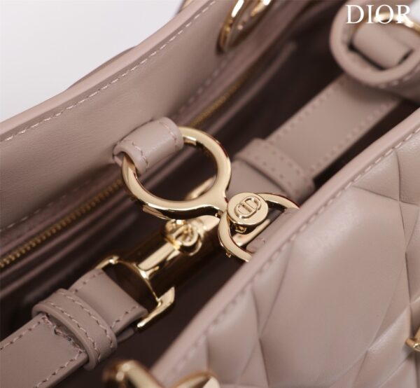 DIOR LADY 95.22