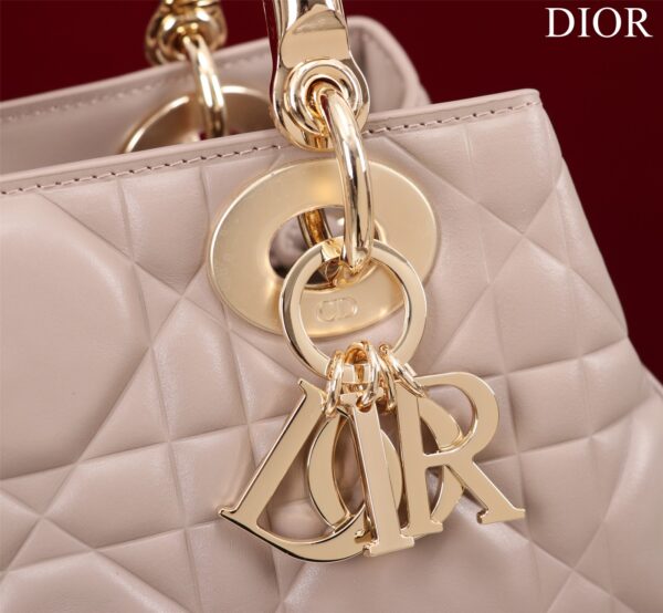 DIOR LADY 95.22
