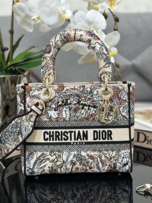 Dior Medium Lady D-Lite bag