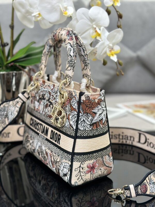 Dior Medium Lady D-Lite bag