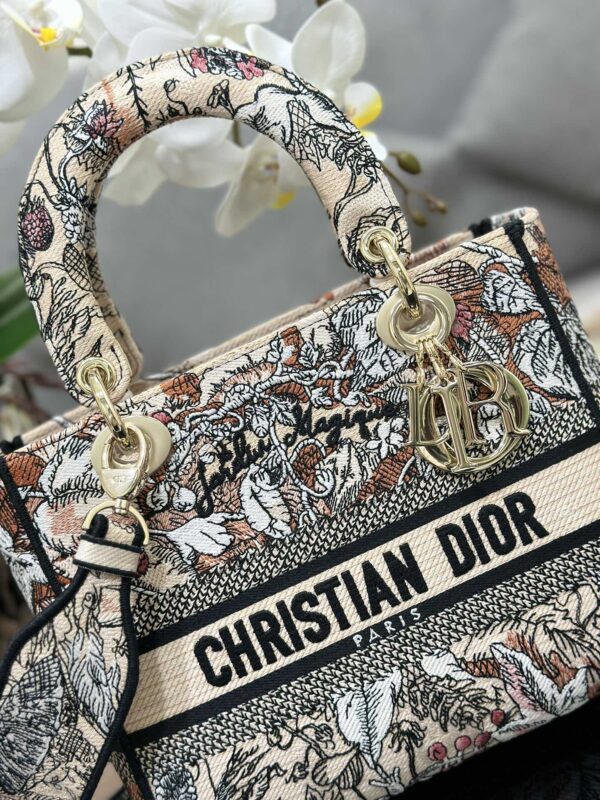 Dior Medium Lady D-Lite bag
