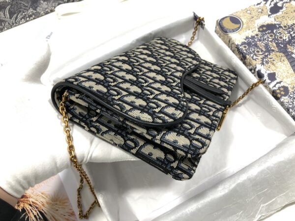DIOR SADDLE POUCH