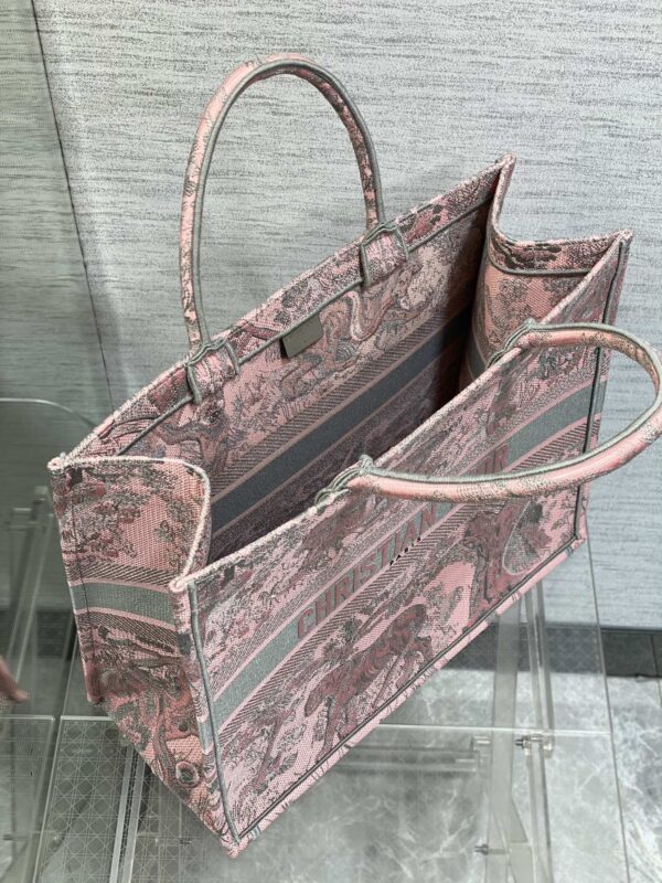 LARGE DIOR BOOK TOTE
