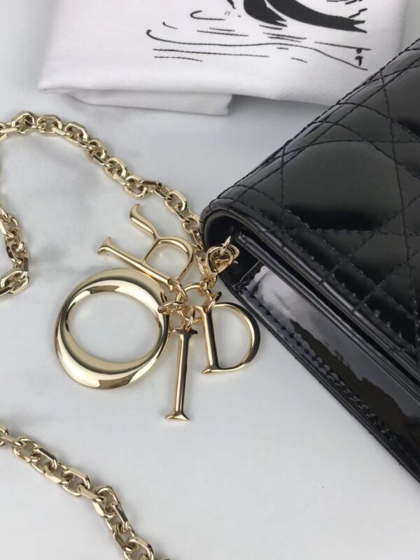 LADY DIOR POUCH
